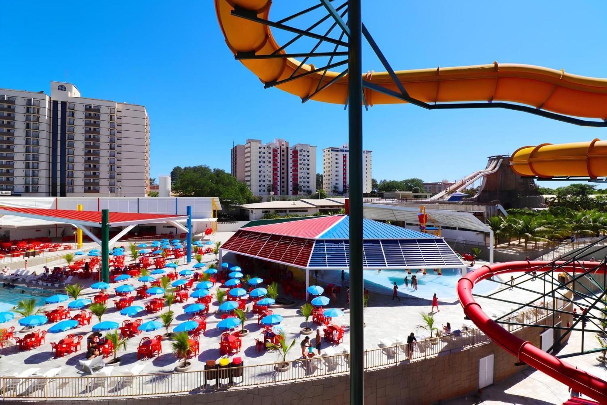 Piazza Diroma Com Acesso Ao Acqua Park Apartment Caldas Novas Exterior photo